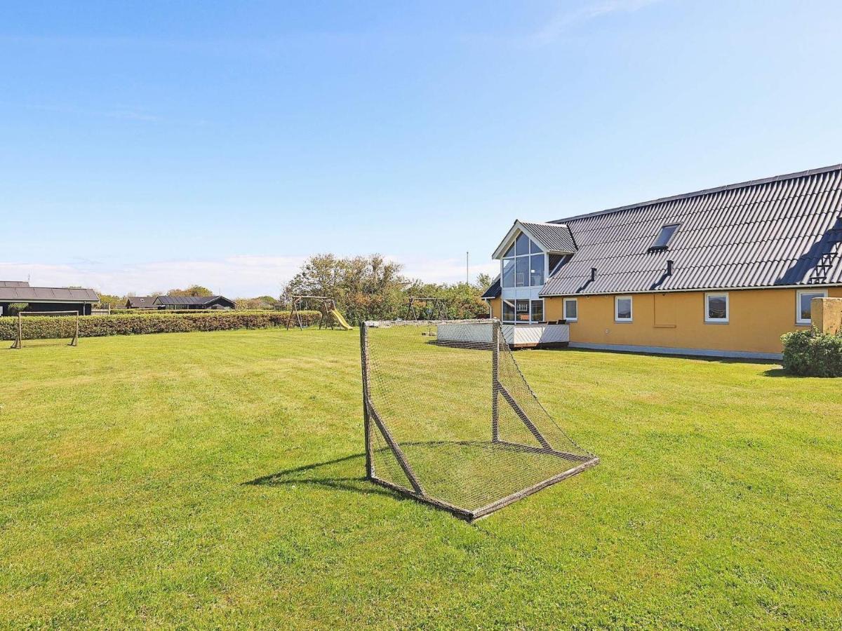 10 Person Holiday Home In Vinderup エクステリア 写真