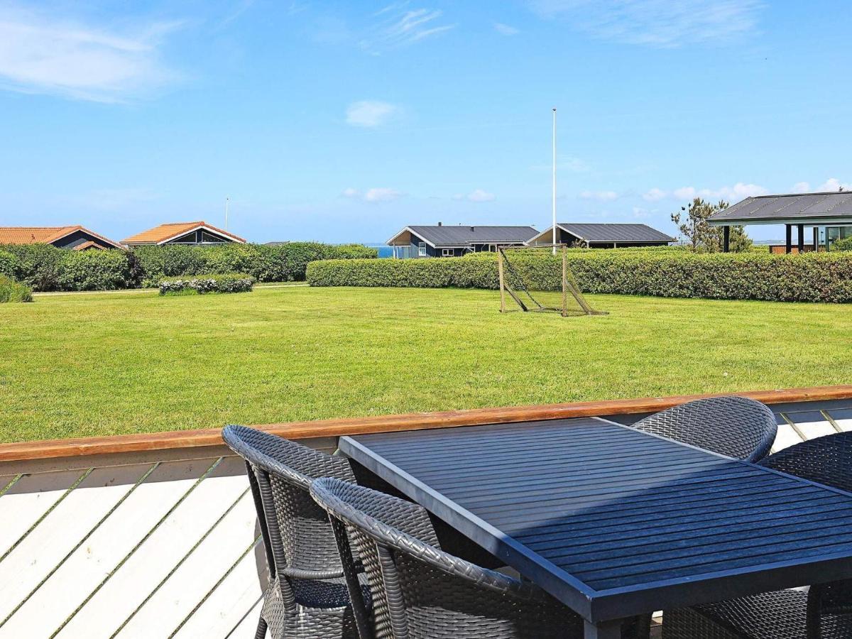 10 Person Holiday Home In Vinderup エクステリア 写真